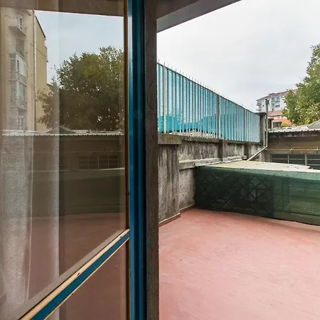 Guesthost - Mm Pozzo Strada Terrace Διαμέρισμα *