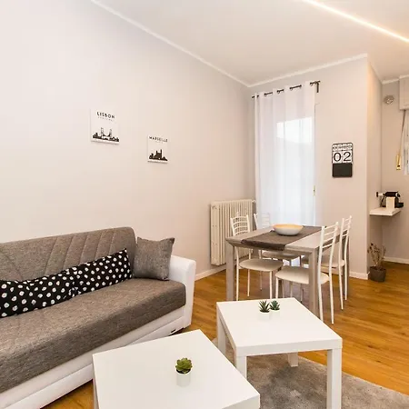 Guesthost - Mm Pozzo Strada Terrace דירה טורינו