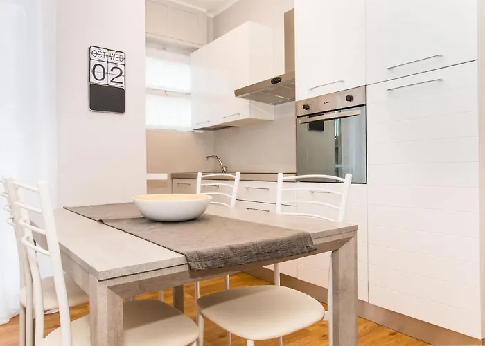 Guesthost - Mm Pozzo Strada Terrace