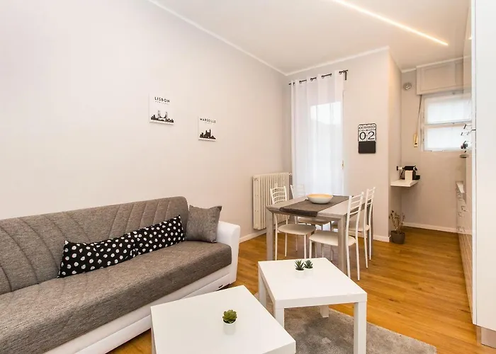 Guesthost - Mm Pozzo Strada Terrace 아파트 토리노