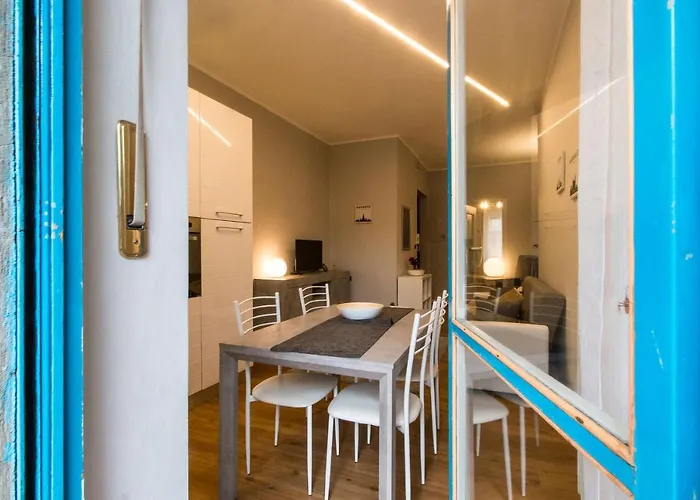 아파트 Guesthost - Mm Pozzo Strada Terrace 토리노