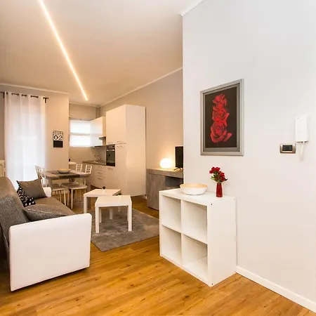 شقة Guesthost - Mm Pozzo Strada Terrace تورينو